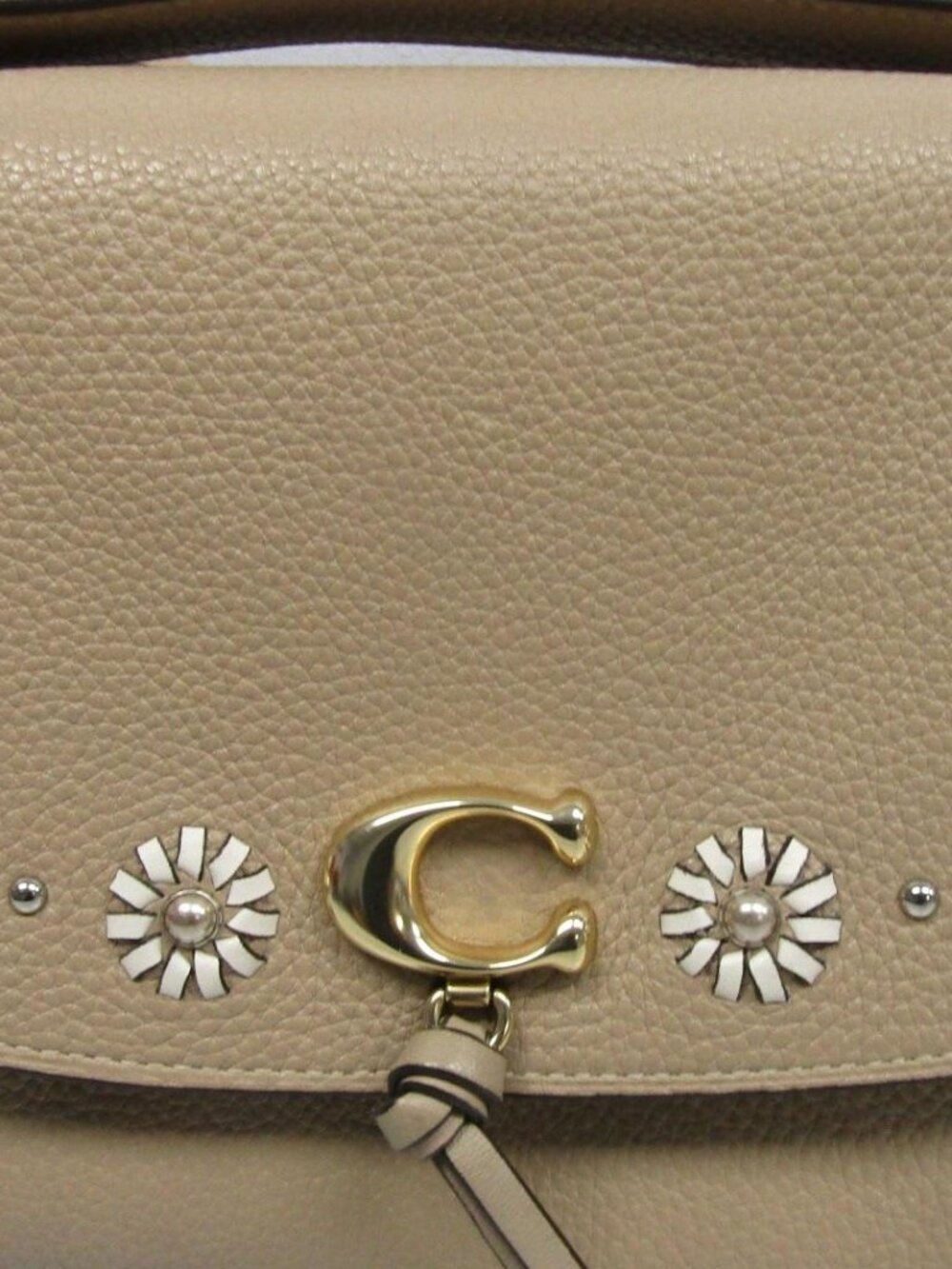 Coach Remi Shoulder Bag With Whipstitch Daisy Applique Taupe Purse